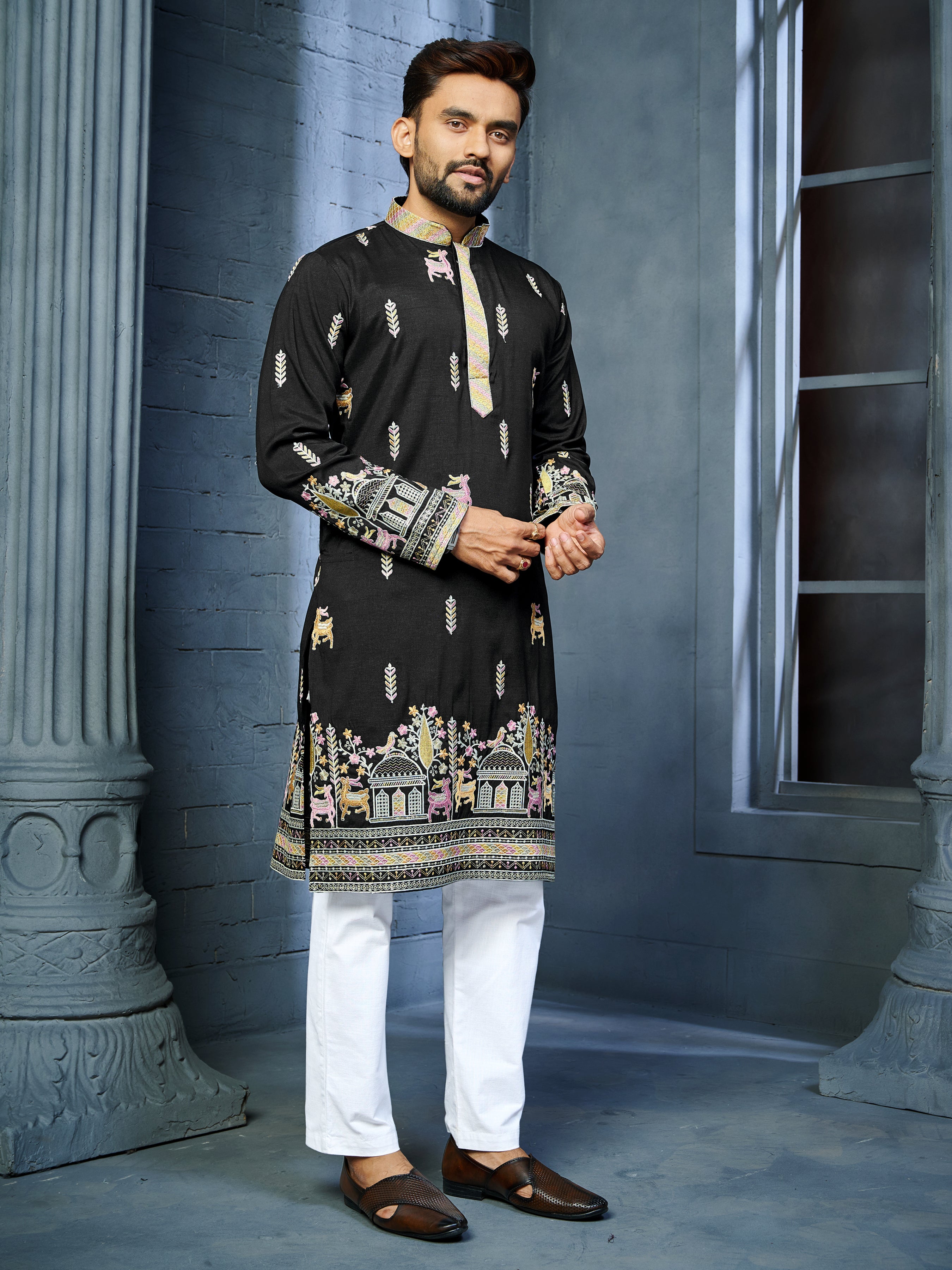 Men’s  Silk Kurta with Deer Embroidery Black