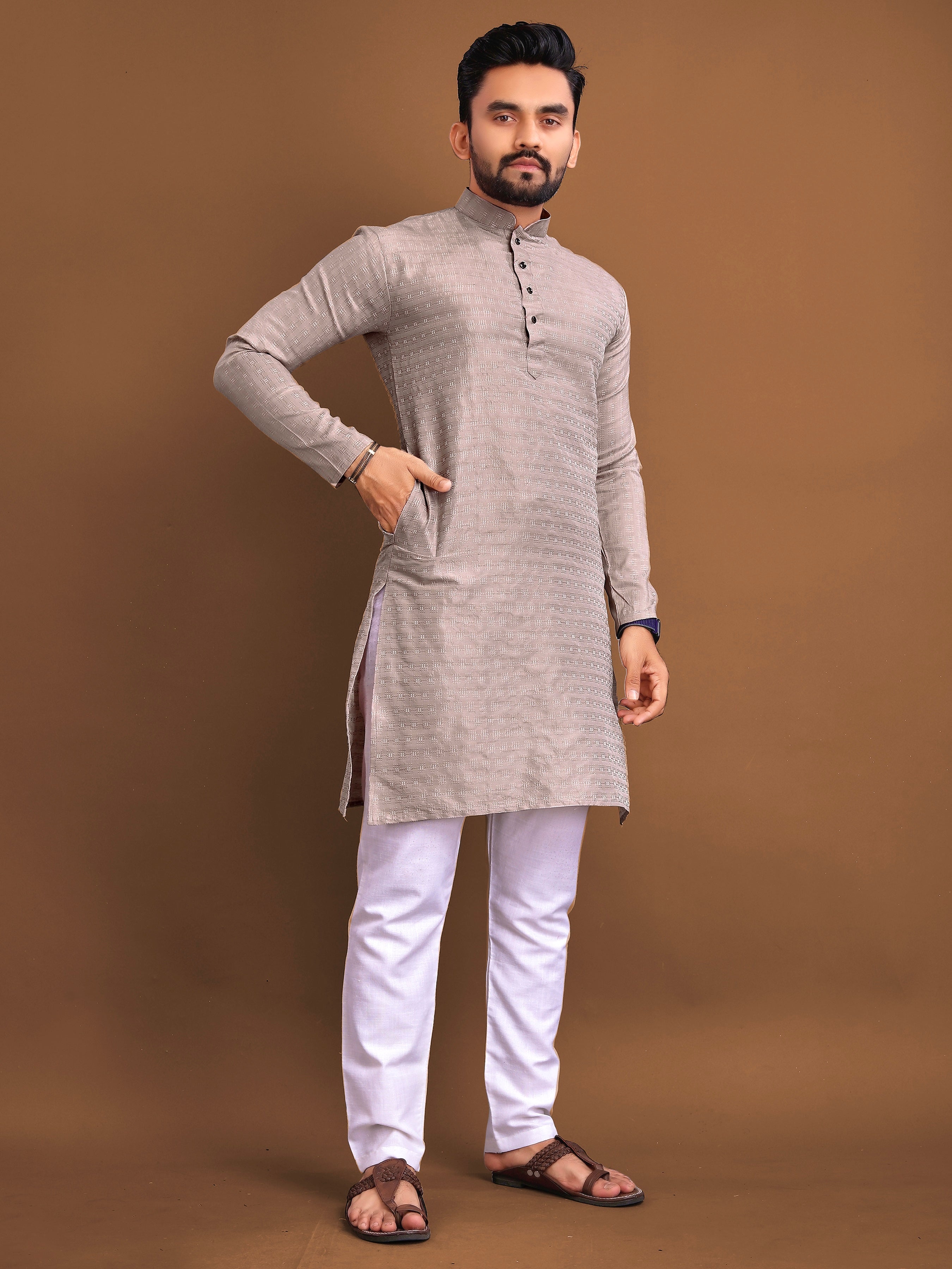Men’s Jacquard Kurta with Self-Buti Grey