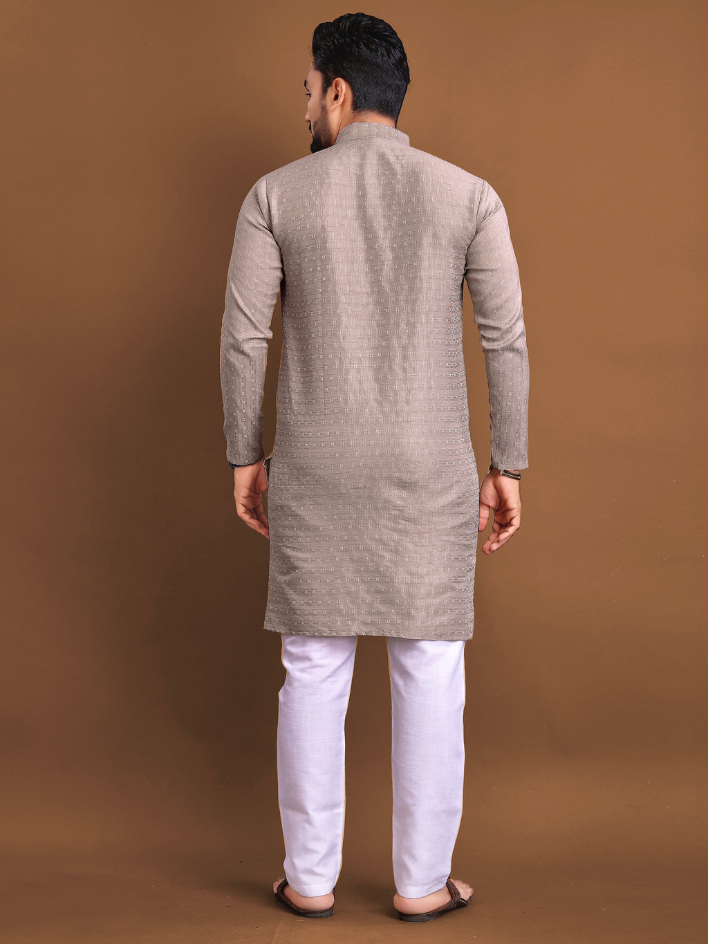 Men’s Jacquard Kurta with Self-Buti Grey