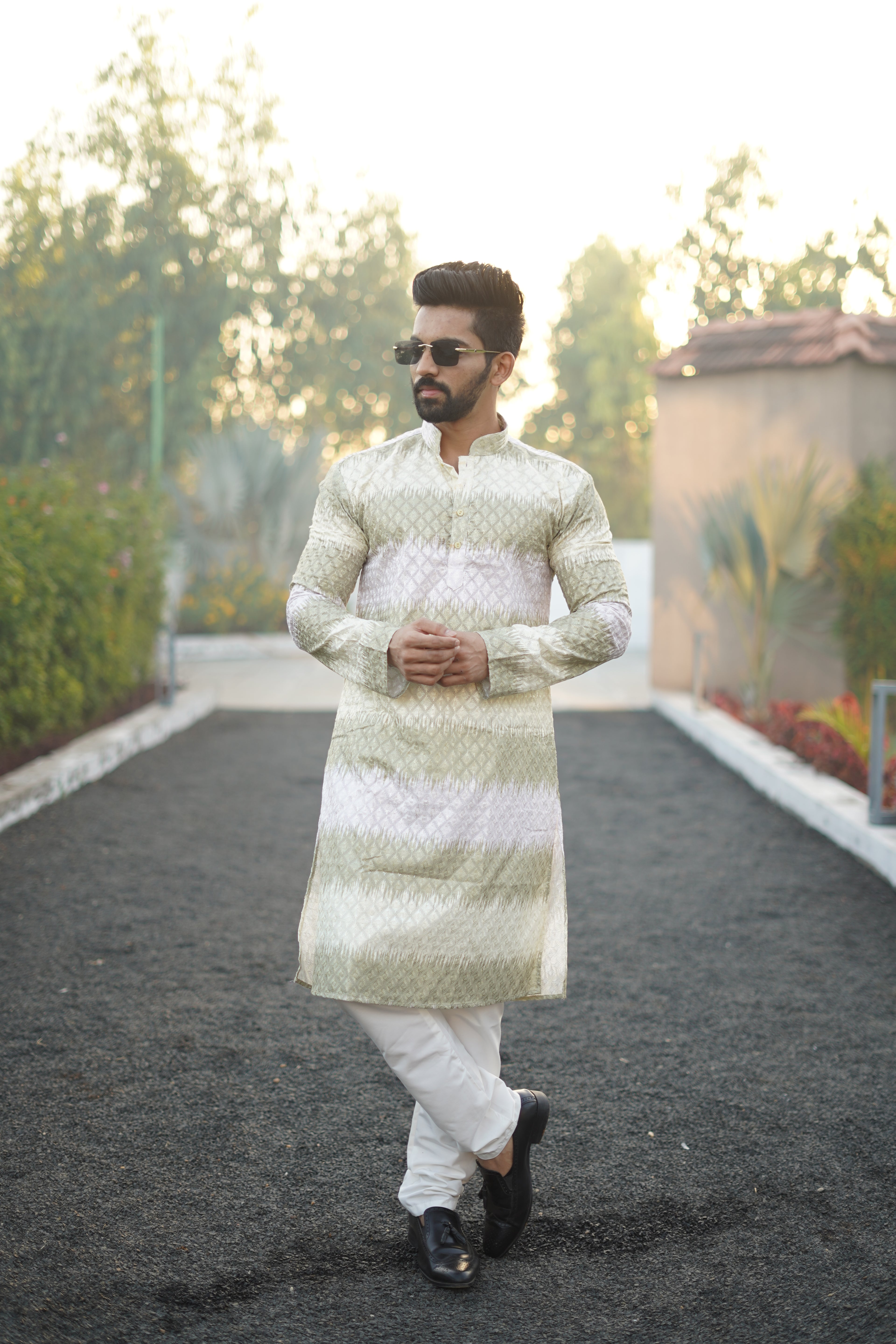 Men's Rainbow Print Cotton Kurta Light Green