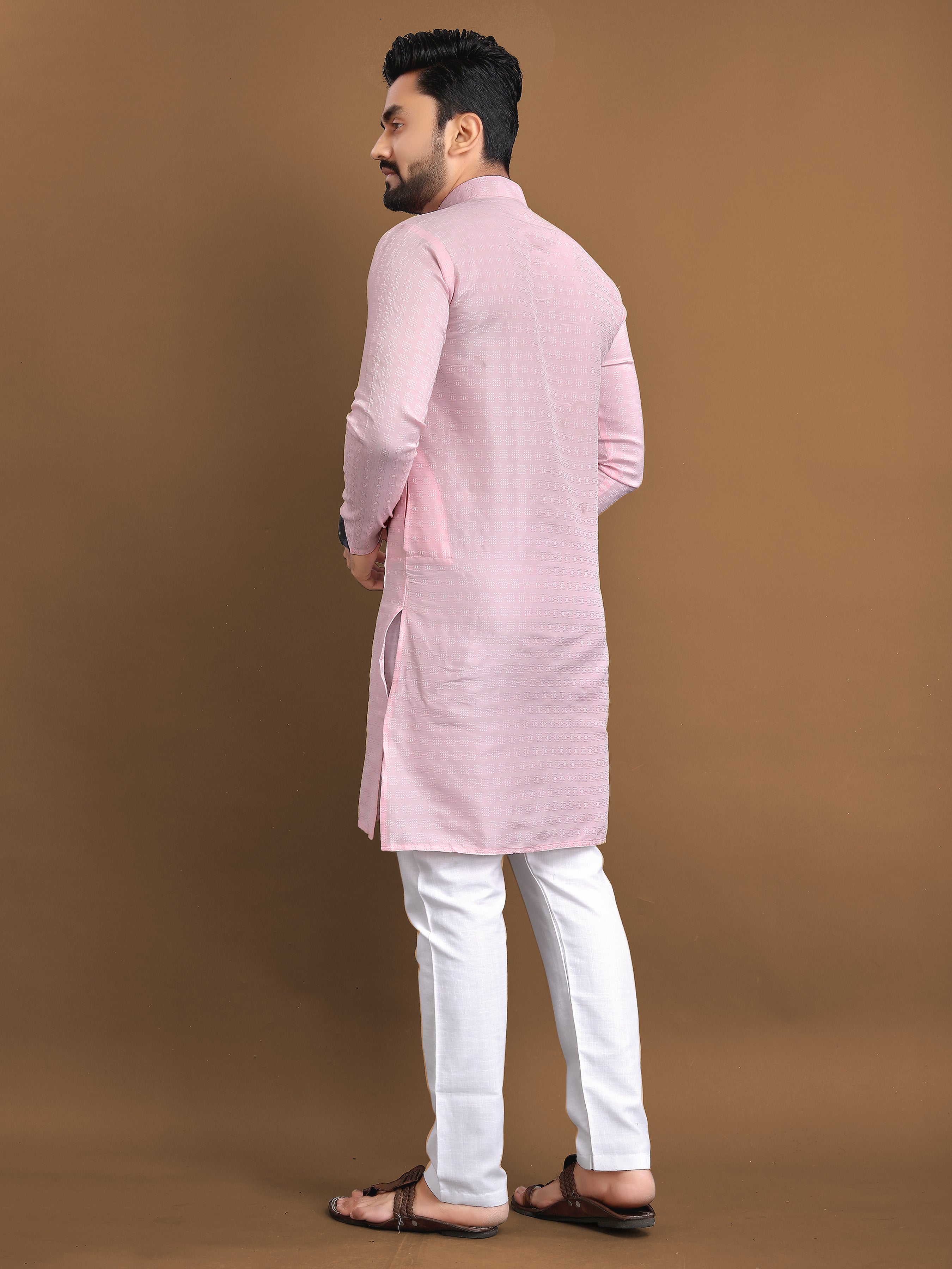 Men’s Jacquard Kurta with Self-Buti Baby Pink