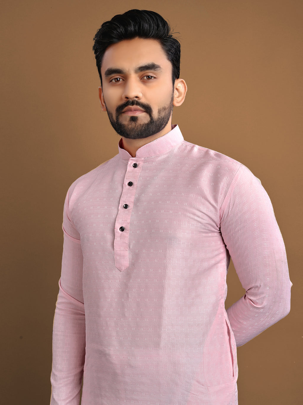 Men’s Jacquard Kurta with Self-Buti Baby Pink