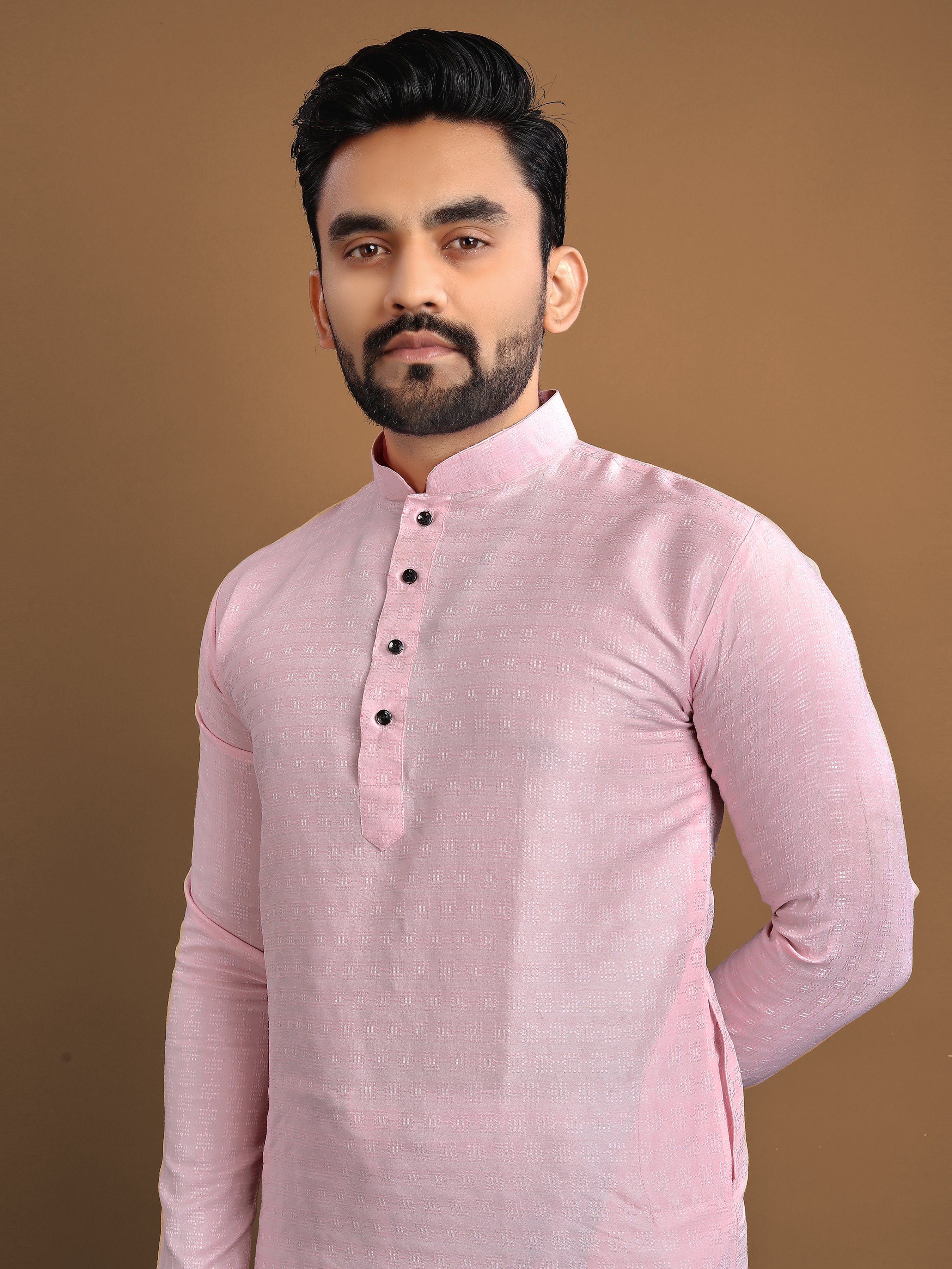 Men’s Jacquard Kurta with Self-Buti Baby Pink
