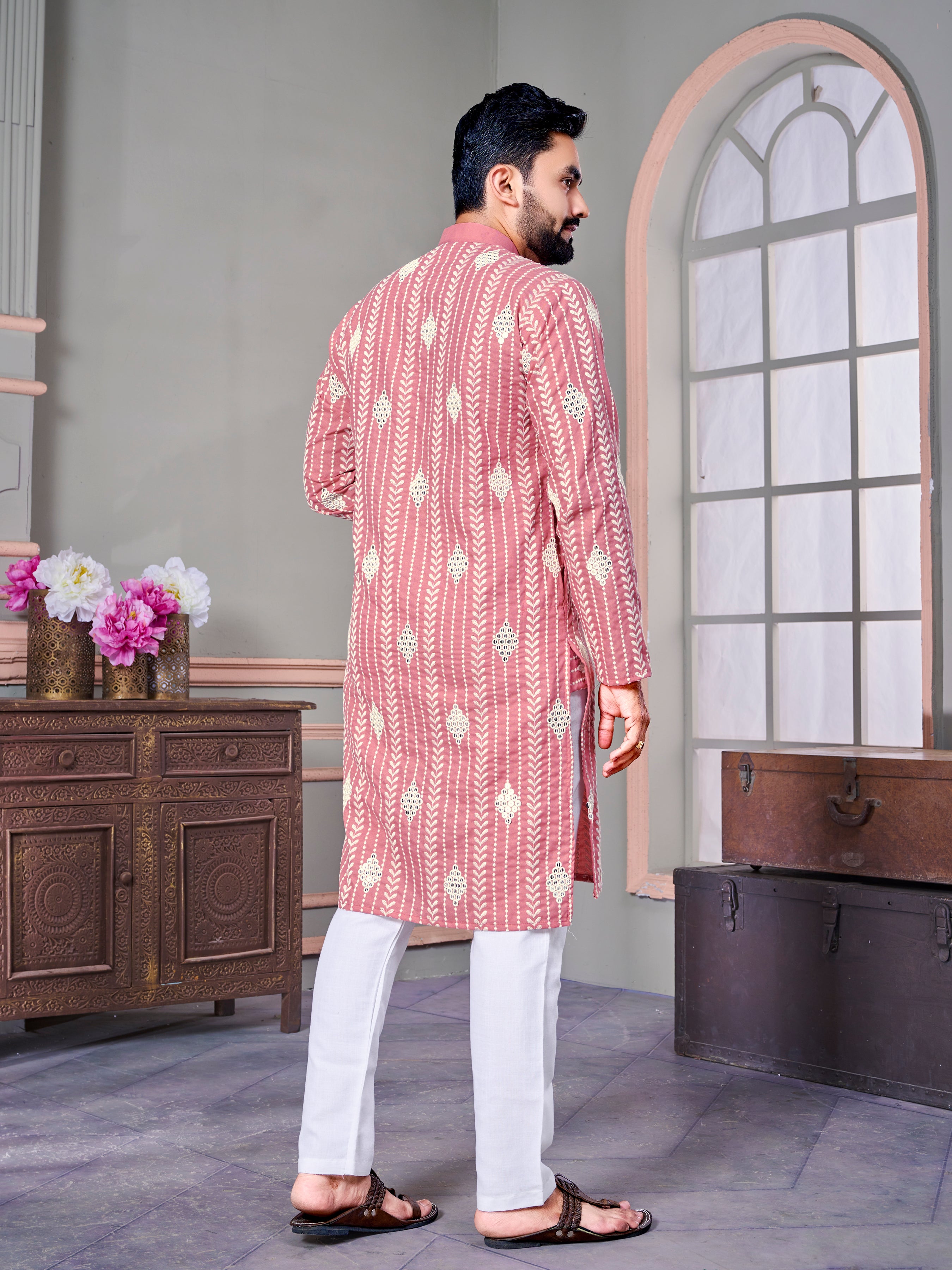 Van-Tara Luxe Linen Pink Kurta