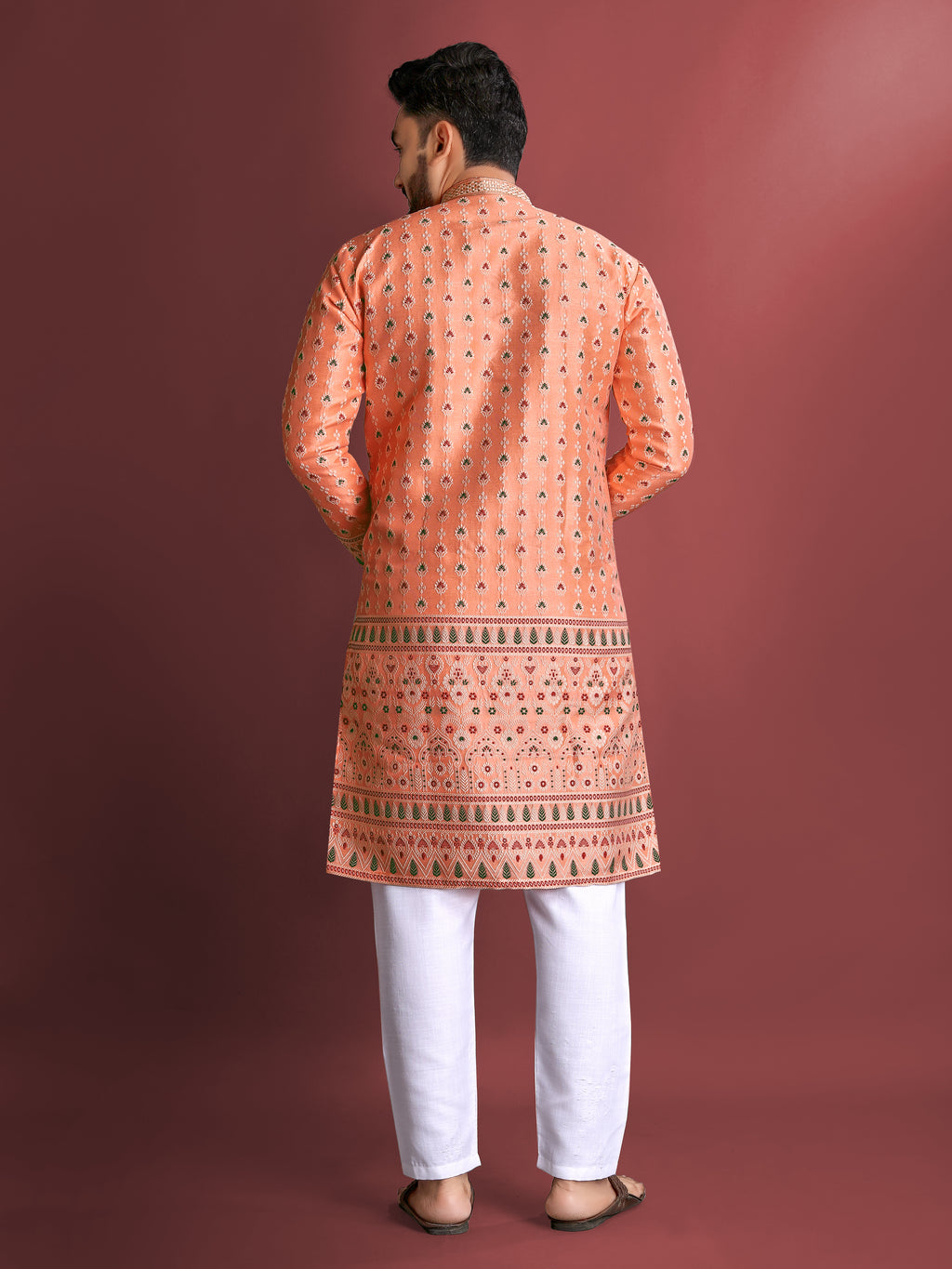 Men’s Silk Kurta with Amboj Work & Daman Border Gajri