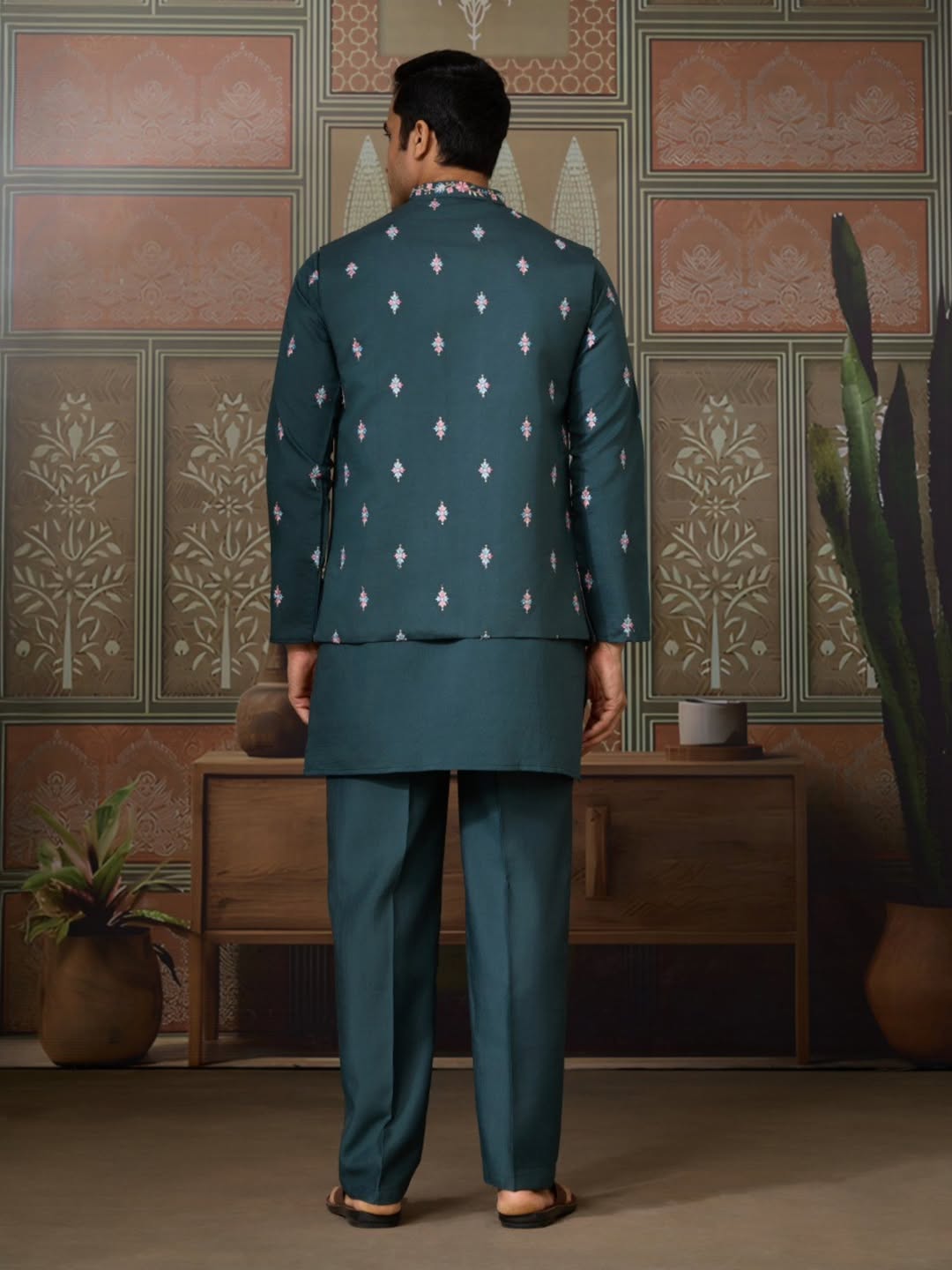 Men’s Premium Designer Kurta Koti Set with Pyjama Bottle Green