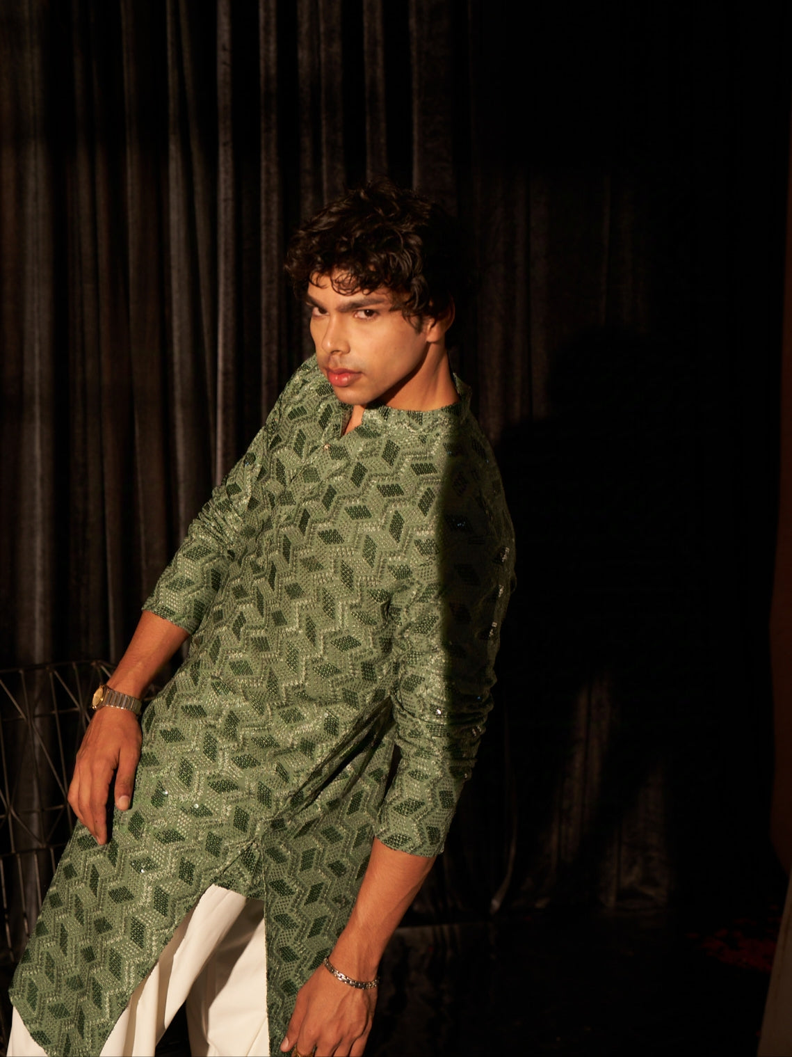 Men's Geometric Pattern Olive Green Kurta