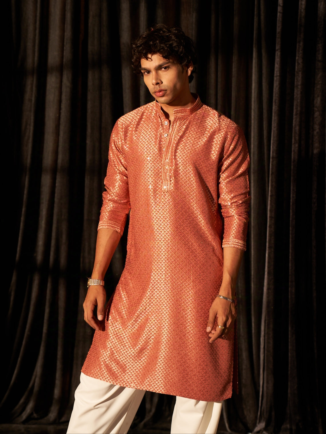 Men’s Chikankari Gajri Kurta