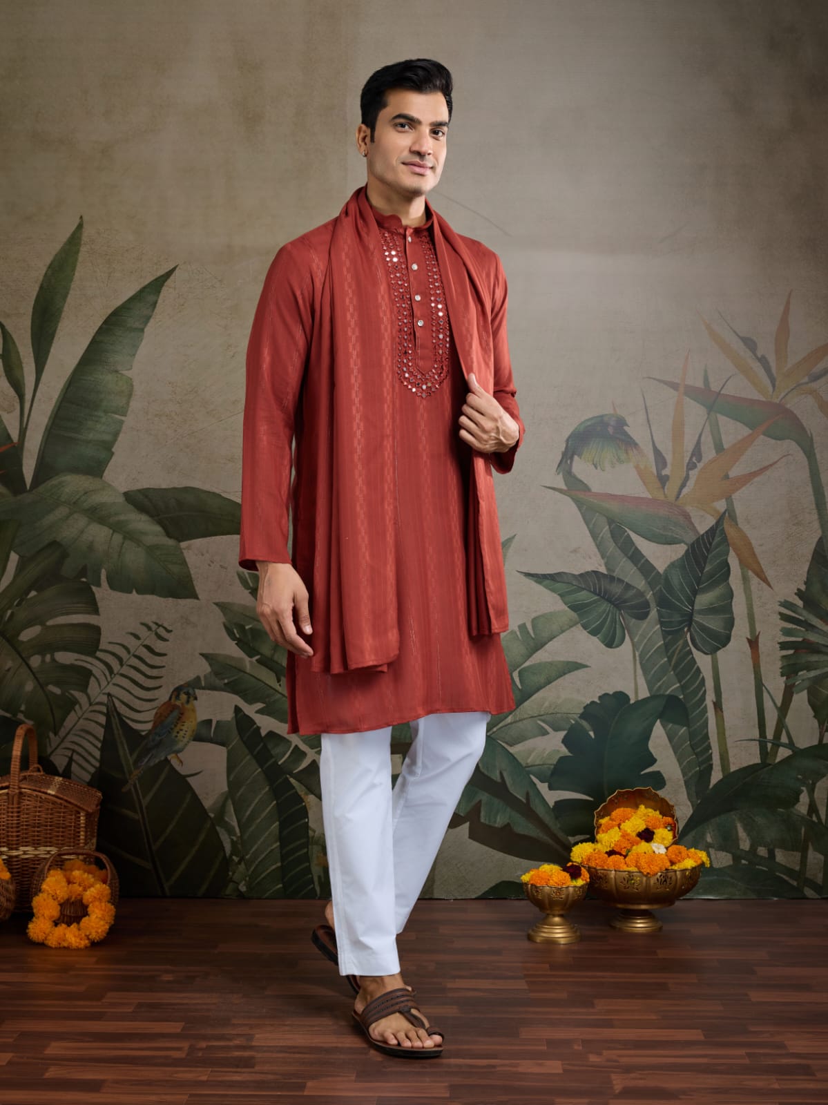 Men's Royal Reflection Mirror Work Marun Kurta Set