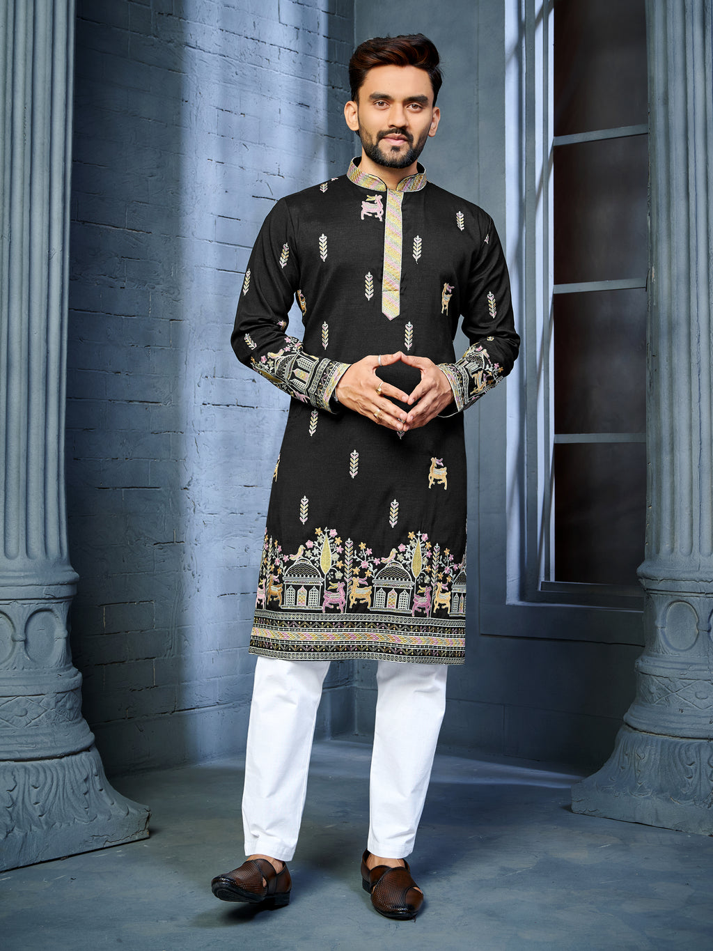Men’s  Silk Kurta with Deer Embroidery Black