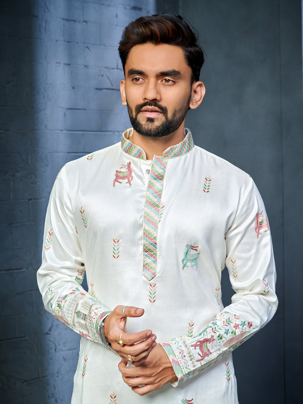 Men’s  Silk Kurta with Deer Embroidery White