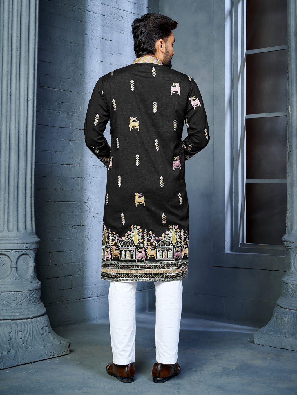 Men’s  Silk Kurta with Deer Embroidery Black