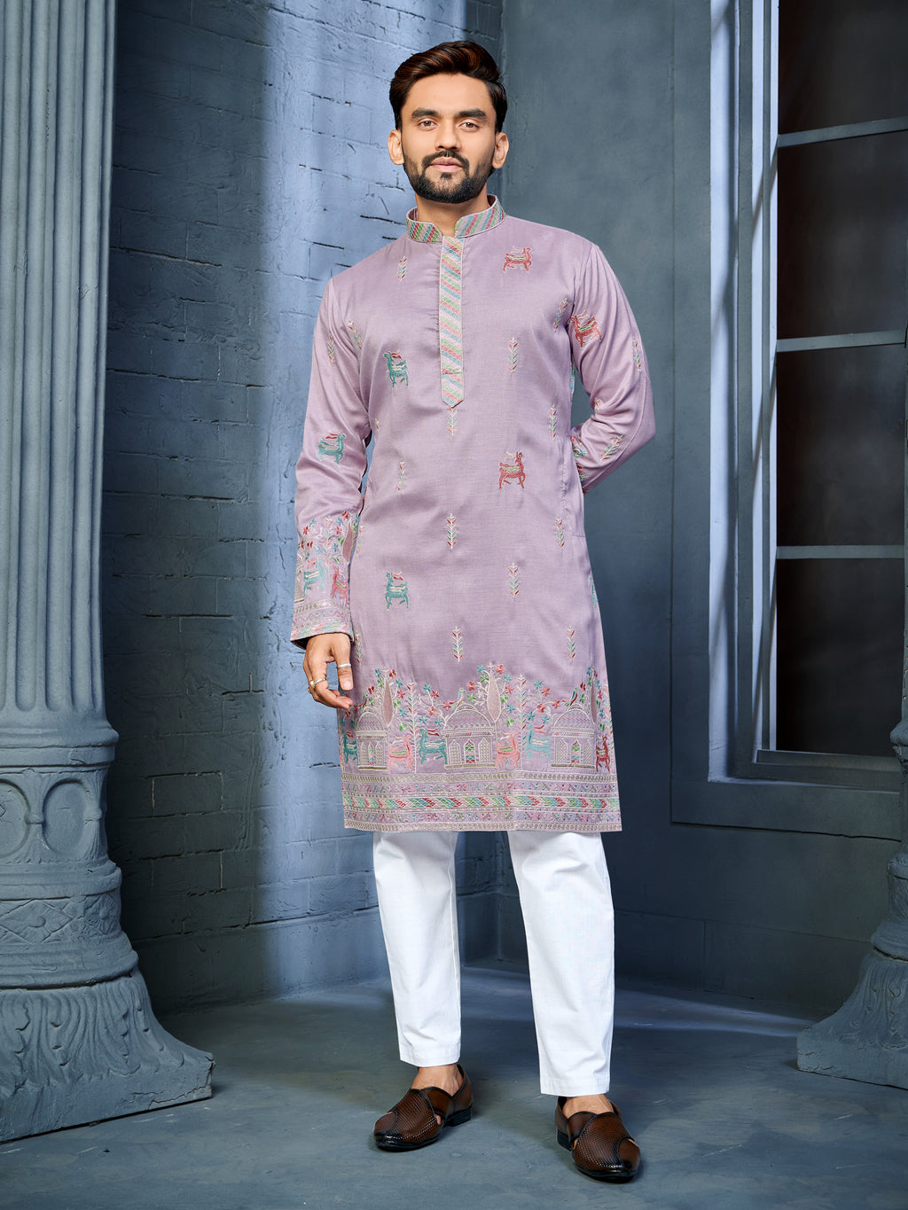 Men’s  Silk Kurta with Deer Embroidery Lavender