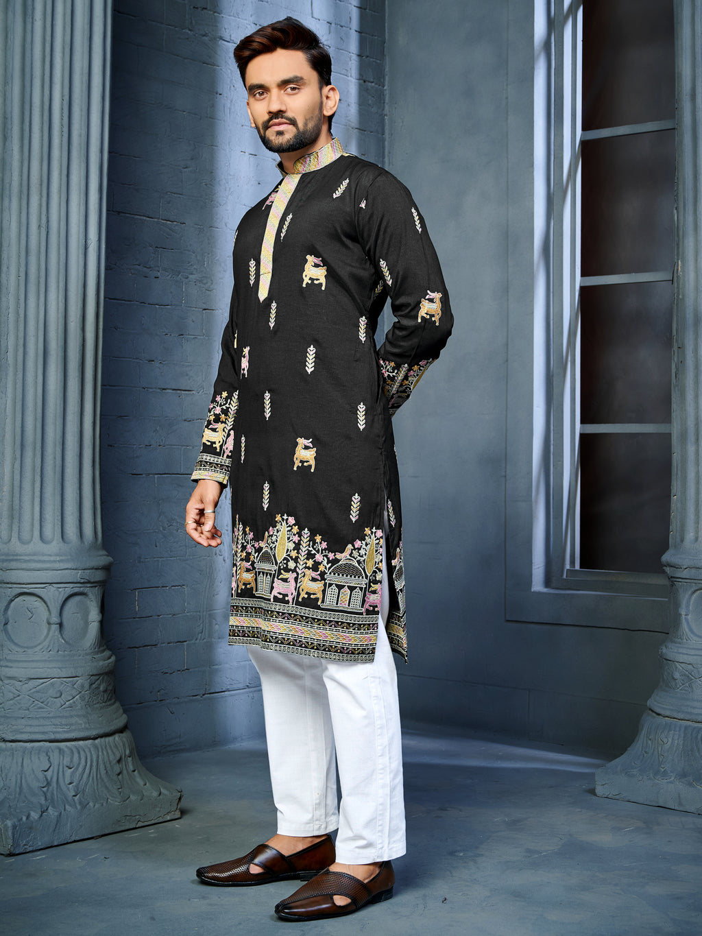 Men’s  Silk Kurta with Deer Embroidery Black