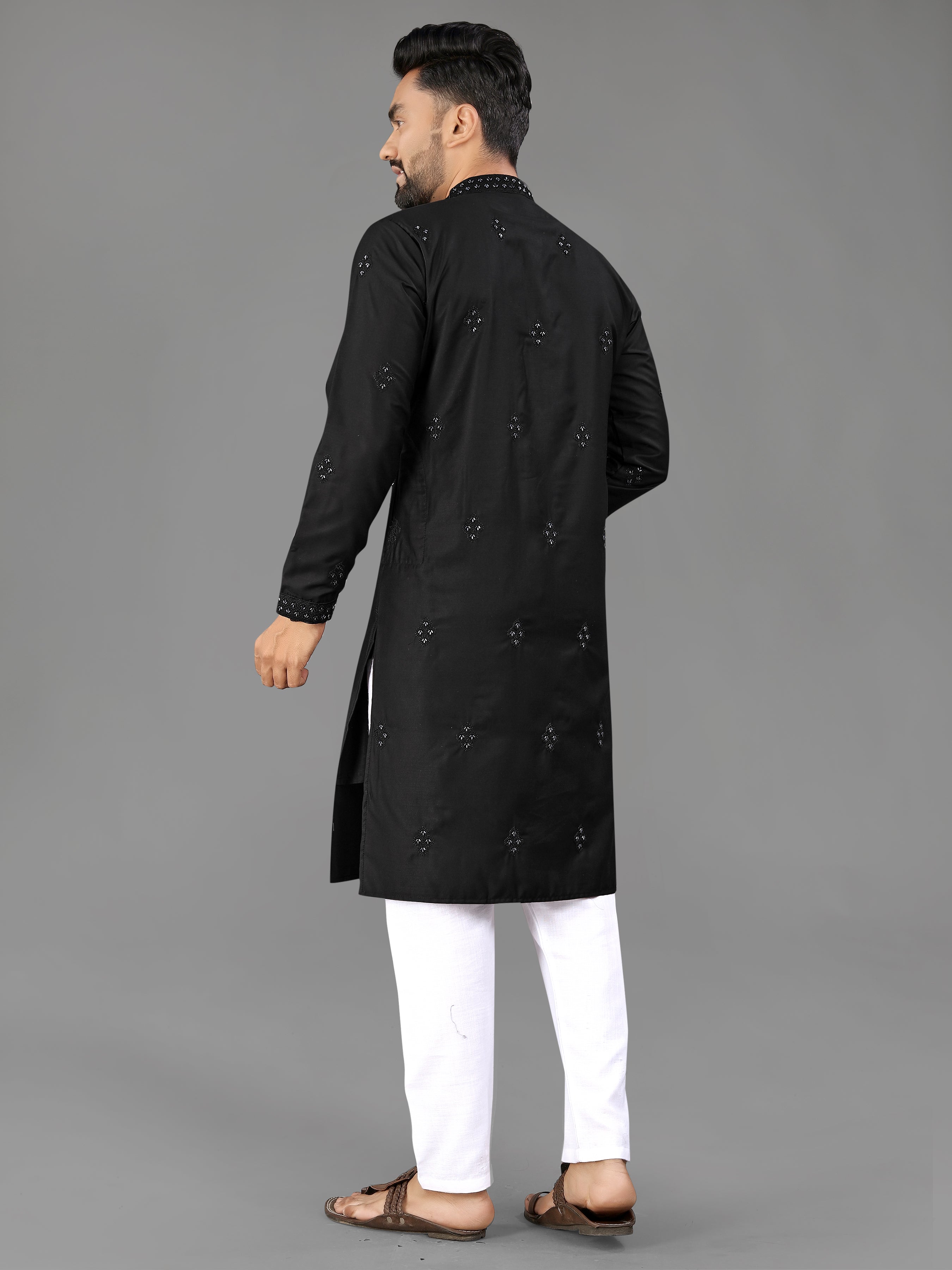 Men’s Val Moti Work Cotton Kurta Black