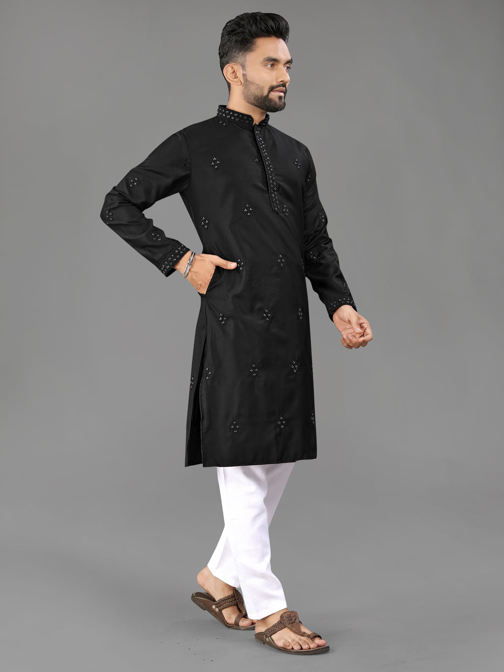 Men’s Val Moti Work Cotton Kurta Black