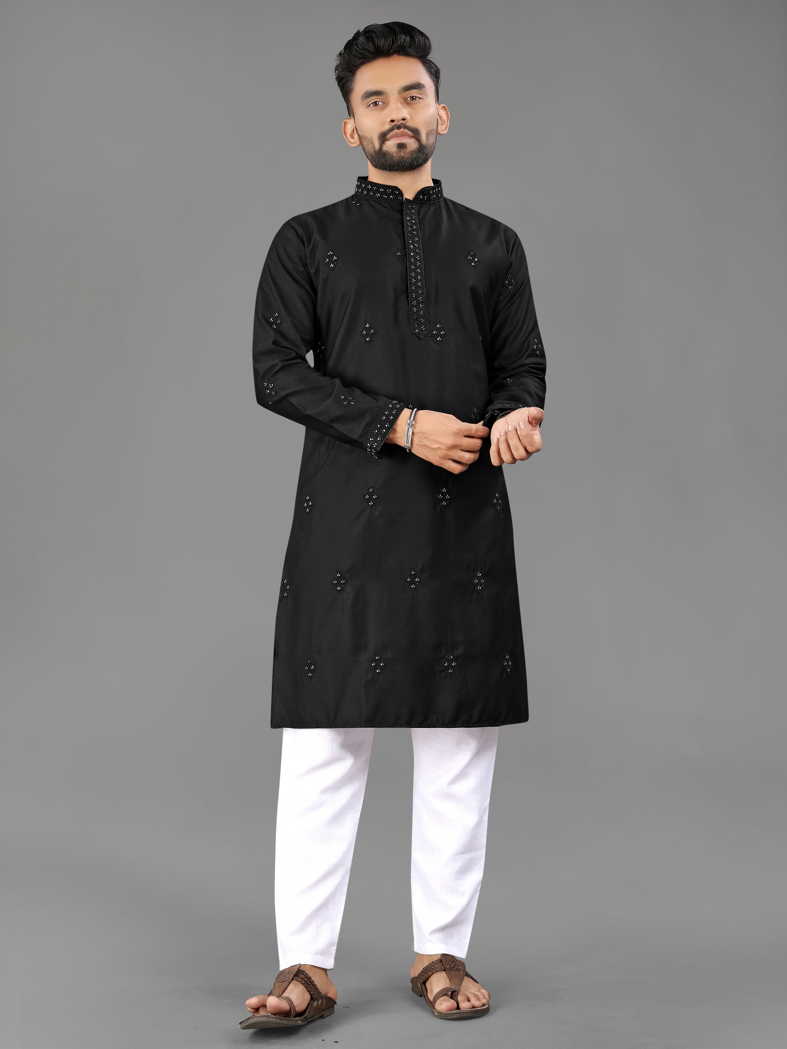 Men’s Val Moti Work Cotton Kurta Black