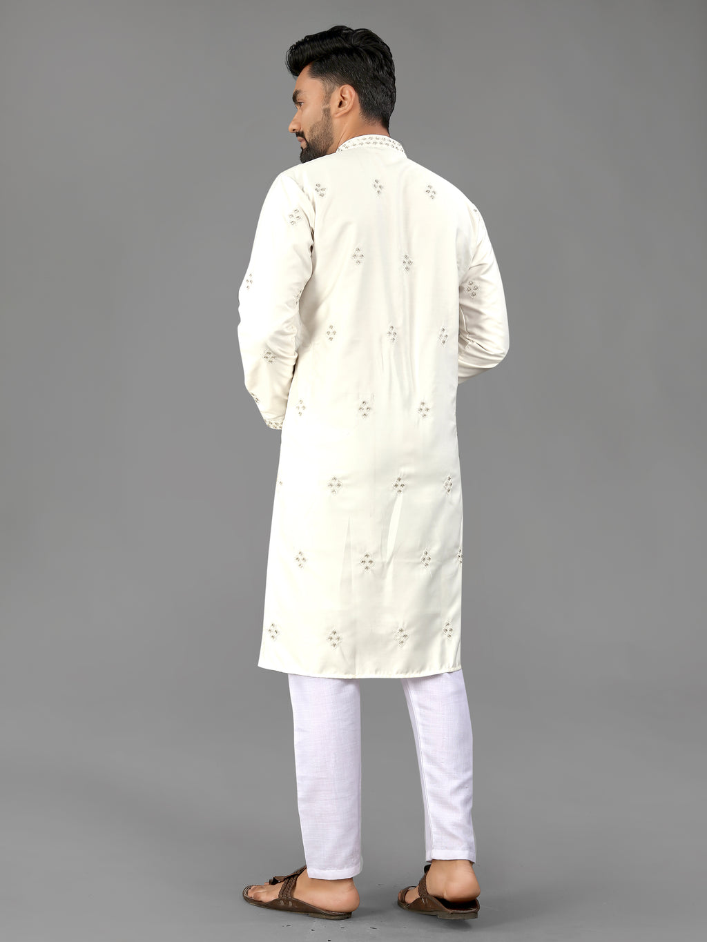 Men’s Val Moti Work Cotton Kurta Off White